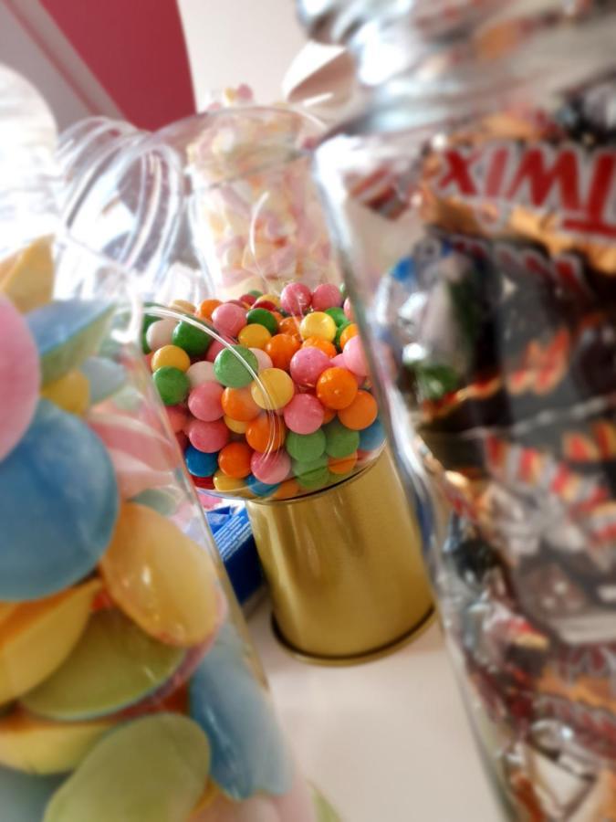 Candypartment Sweets 'N Sleep Гельзенкирхен Экстерьер фото